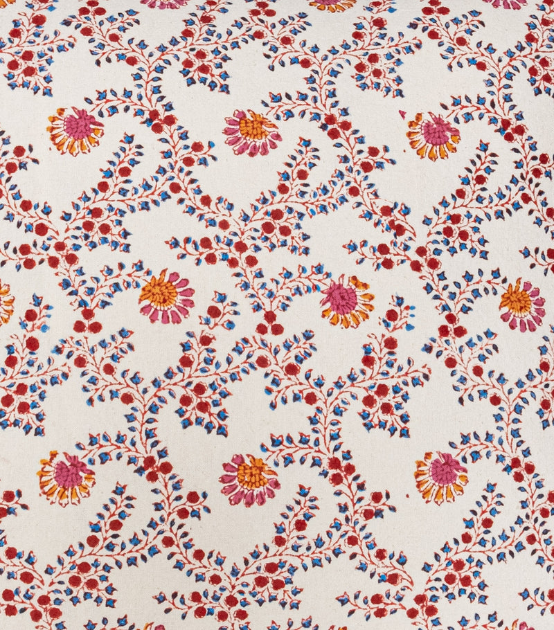 67" x 118" Anima Spring Tablecloth