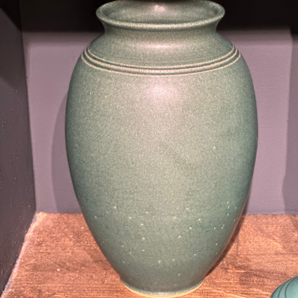 Forest Ash Classic Vase