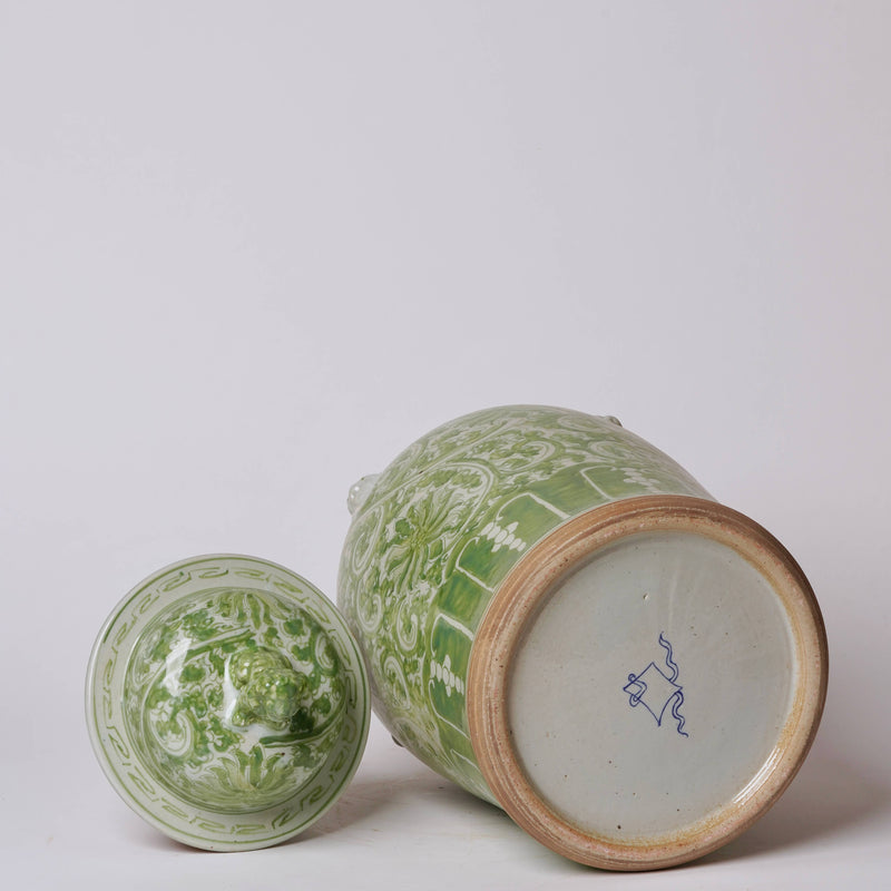 Green and White Porcelain Chrysanthemum Temple Jar