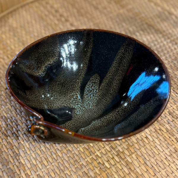 Medium Shell Bowl, Tiger