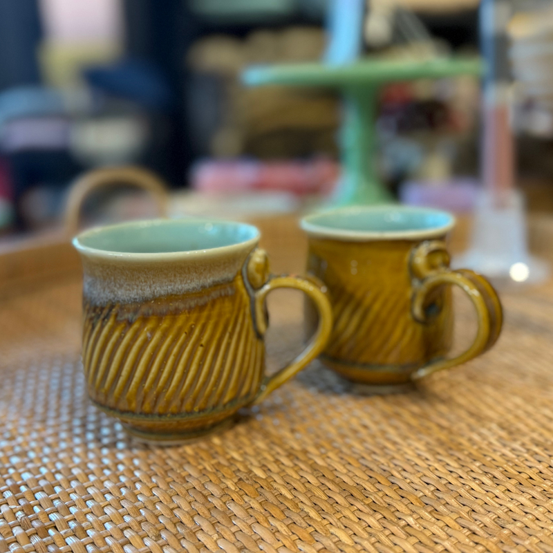 Tea Dust Mugs