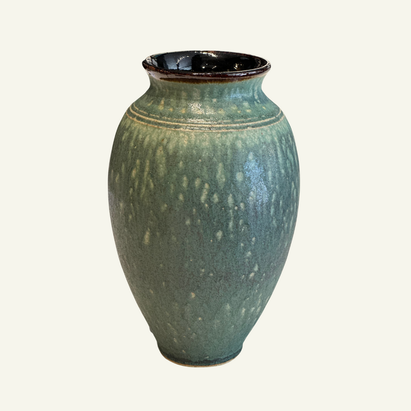 Nichibei Classic Ash Vase, Green with Black Interior