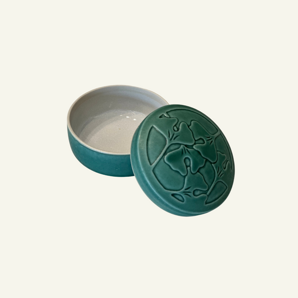 Small Jade Gingko Jar with Lid